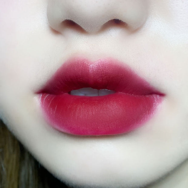 Heart stirring tomato lip glaze