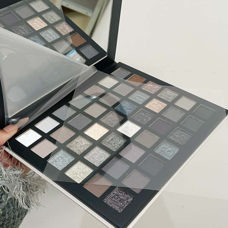 42-Pan Palette