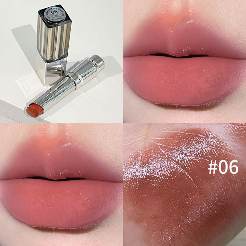 Saturated velvet fog labial glair