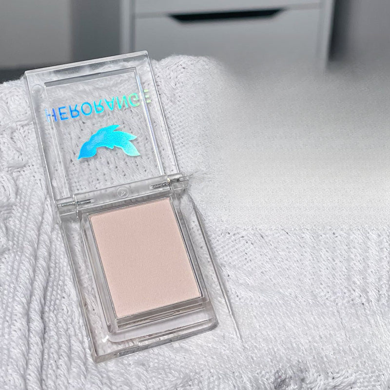 Single Nude Shimmer Eyeshadow