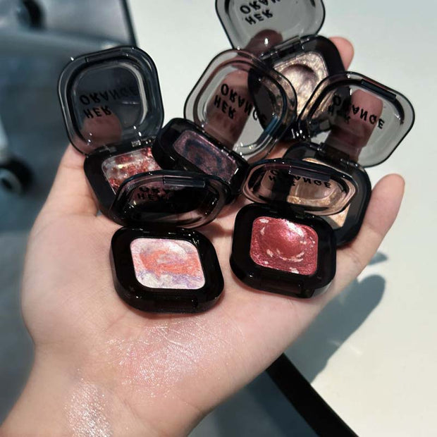 6mx-monochrome eye shadow plate